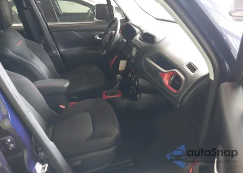 2017 Jeep Renegade Trailhawk 4X4 из США, поврежденный, VIN ZACCJBCB5HPE71165